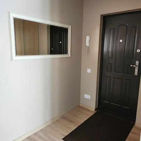 Metsa Tanava Kolmene Apartment Parnu